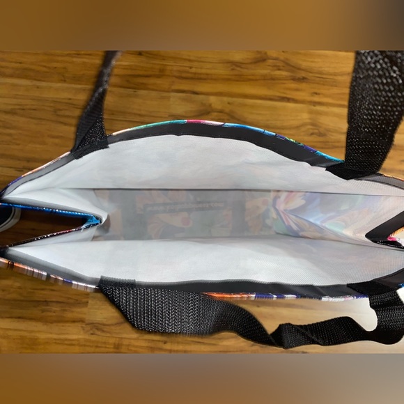 Aerie Reusable Shopping Bag Tote With 2 Reusable Koi Shopping Bag Totes (3) - Picture 15 of 16